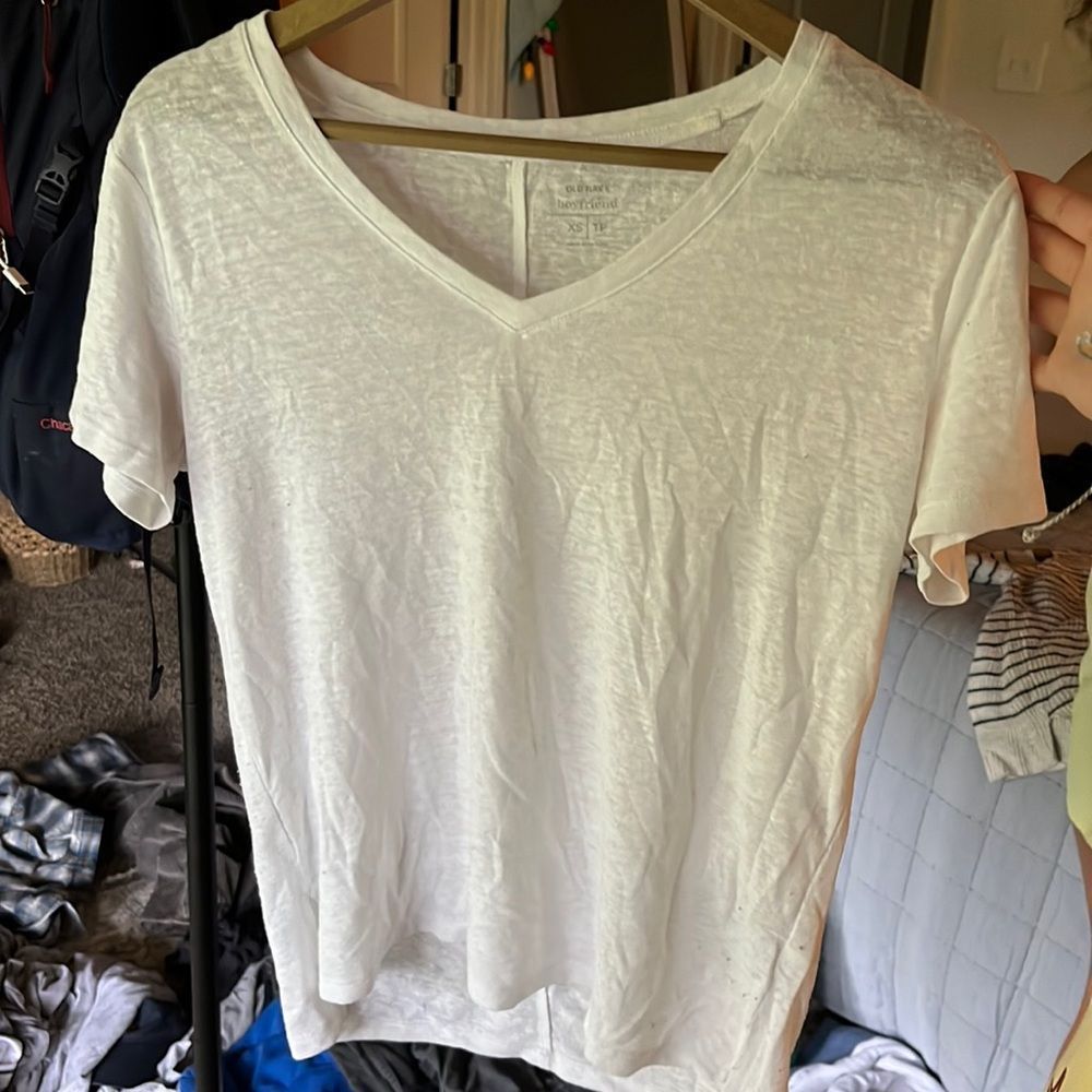 OLD NAVY BOYFRIEND TSHIRT WHITE